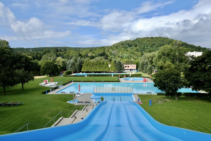 365898115 182619038162537 1743670811889937309 n