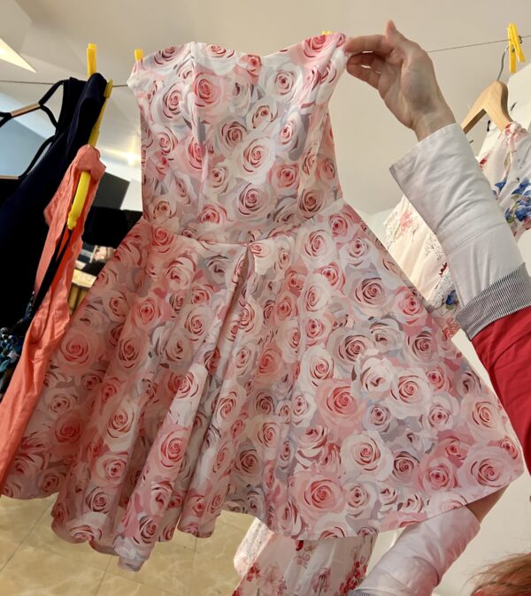 Jarný swap oblečenia a drobností